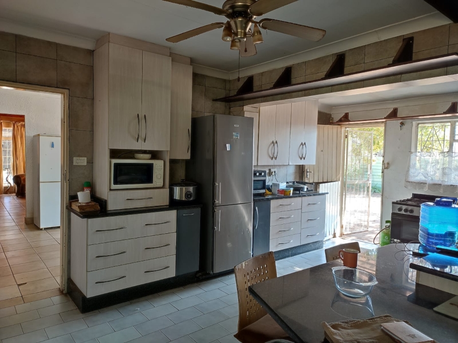 3 Bedroom Property for Sale in Zoutpansdrift A H North West